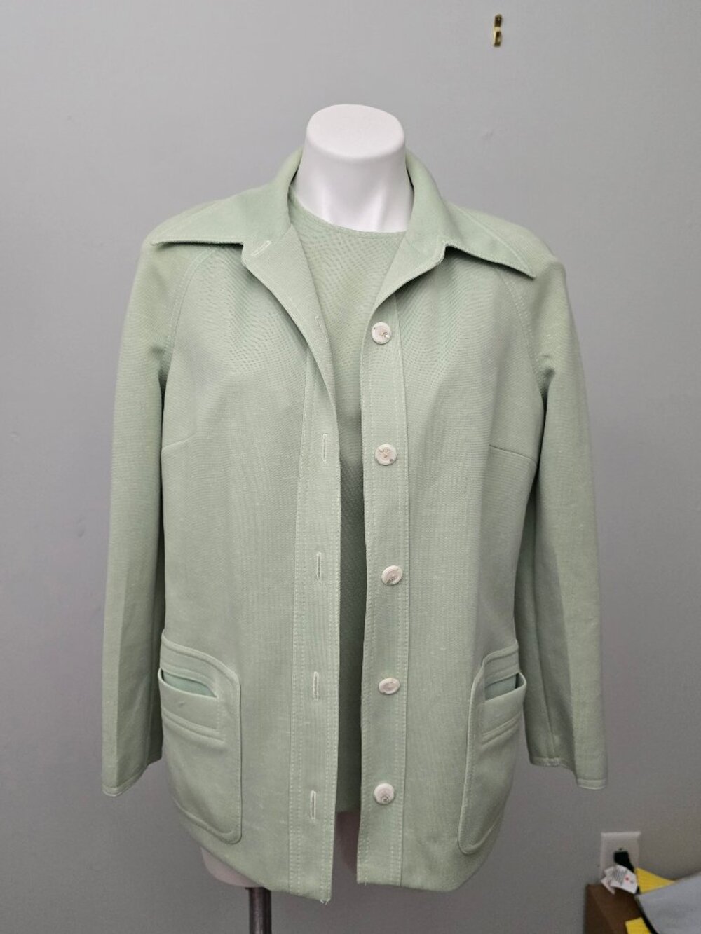 Vintage 70s 2 Piece Butte Knit Dagger Collared Jacket and Top, XL